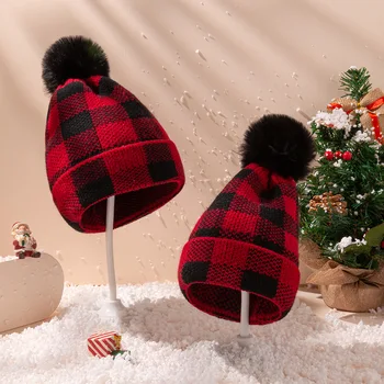 2020 Kalėdos Kūdikių Skrybėlę Žiemos Kailių Kamuolys Tėvų-Vaikų Megzti Skrybėlę 2vnt Kalėdų Šiltą Kepurę Plaided Kepuraitė Dangteliai, Baby & Mama Dovanos