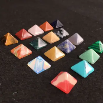 7 Vnt./daug Chakra Piramidės Akmens Nustatyti Kristalų Gijimas Chakra Nustatyti, ar Papuošalai Padaryti Multi-color Atsitiktine Spalva