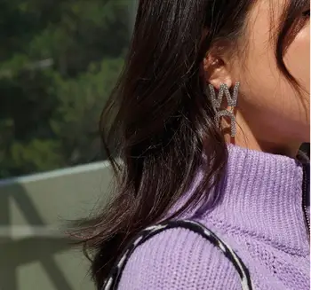Aukštos kokybės moterų laišką auskarai perdėti asmenybės išskirtinį asimetrinis dizainas ausies priedai