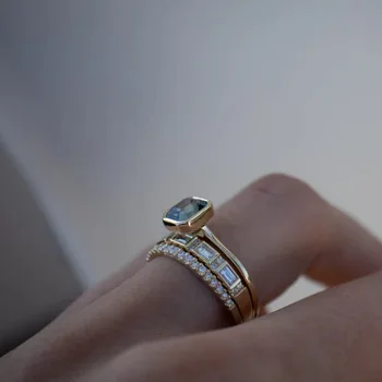 Elegantiška Moteriška Aikštėje Krištolo Akmens Žiedas Nustatyti, Žavesio Aukso Spalvos Vestuvinis Žiedas Prabanga Cirkonis Geometrijos Vestuviniai Žiedai Moterims