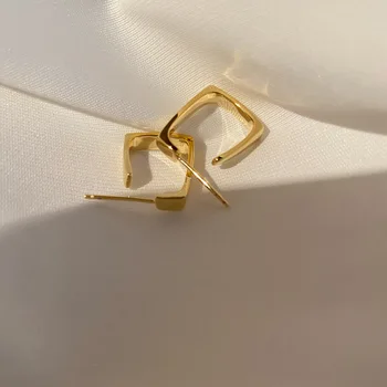 Korėjos Naujas Aikštėje Dizaino Prasme Metalo Stud Auskarai Kompaktiškas Paprasta Spindinčios Auksinės Ear Smeigės Moterims, Šaliai, Papuošalai, Dovana