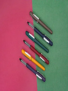 Mažai Baltųjų Dot RP15 Spalva Karšto Pardavimo Gelio rašikliai Retro Stiliaus Greitai džiūsta, gali būti naudojamas Mokyklos Buveinė Dovana Raštinės Prekes