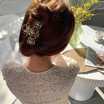 MENGJIQIAO Didmeninė korėjos Metalo Plaukų Clips Pearl Gėlių Plaukų Žnyplės Moterų Mados Nuotakos Vestuvių Plaukų Aksesuarai, Papuošalai