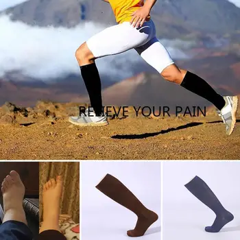 Multi - color slėgio venų išsiplėtimas, kojų suspaudimo puskojinės paramos skausmas kelio sąnario sporto kojinės paramos ruožas kvėpuojantis futbolo kojinės