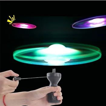 Nauja siunta Juokinga Verpimo Flyer Šviesos Plaukioja UFO LED Šviesos Rankena 