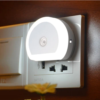 Woodpow Smart Šviesos Jutiklis Jungiklis Su LED Lempos Naktį Žibintai MUMS/ES Sienos Kištukas su 2 USB Įkrovimo Uostai išmanųjį Telefoną, Planšetinį kompiuterį